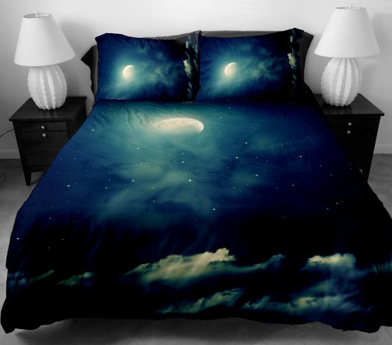 ไอเดียตกแต่งเตียงนอนด้วย ชุดผ้าปูที่นอนลายกาแลคซี 3D
