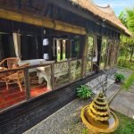 tiny-wooden-cottage-from-bali-indonesia-10