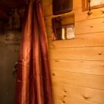 tiny-wooden-house-by-tinyhousehotel-roly-poly-10
