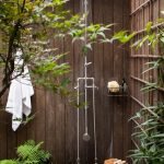 outdoor-bathroom-design-ideas-10