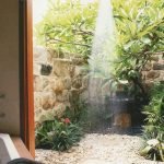 outdoor-bathroom-design-ideas-27