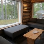 small-log-cabin-06