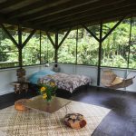 secluded-and-cozy-house-03