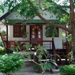 small-bungalow-and-resort-design-ideas-09