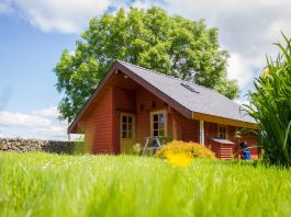 บ้านไม้หลังเล็ก บรรยากาศเรียบง่าย มีความเงียบสงบสูง