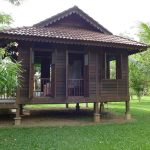 Charming-Malay-style-chalet-05