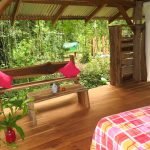 tree-deck-on-a-magically-beautiful-property-in-the-jungle-05