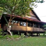 Traditional-Kampung-House-with-Antique-Furniture-from-Malaysia-12