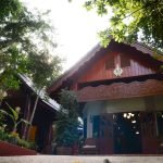 Beautiful-Traditional-Teak-Wood-House-in-Chiang-Mai-Thailand-04
