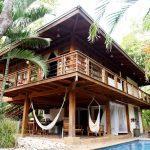 charming-balinese-style-house-decorated-01