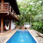 charming-balinese-style-house-decorated-03