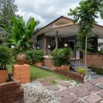 modern-and-cozy-home-at-amphawa-thailand-01