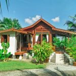 traditional-malaysian-house-in-langkawi-01